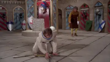Задник к фильму "Unidentified Flying Oddball" #1587864