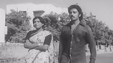 Задник к фильму "அவள் அப்படித்தான்" #1149756