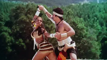 Задник к фильму "மூன்றாம் பிறை" #1158572