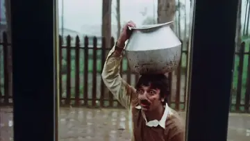 Задник к фильму "மூன்றாம் பிறை" #1158579