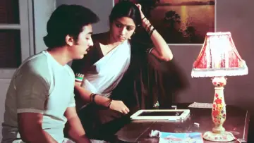 Задник к фильму "மூன்றாம் பிறை" #1880964