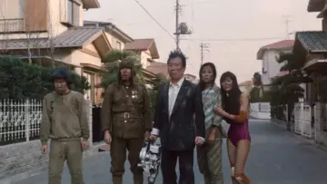 Задник к фильму "逆噴射家族" #1588287