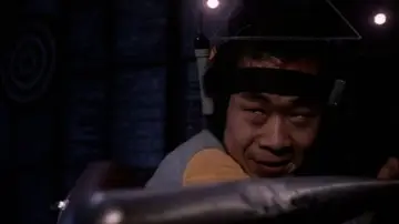 Задник к фильму "逆噴射家族" #1588290