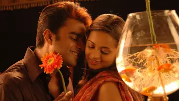 Задник к фильму "வாழ்த்துக்கள்" #1158993