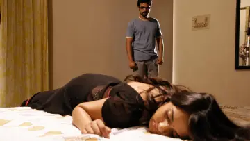 Задник к фильму "முரண்" #1163844