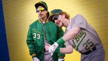 Задник к фильму "The Lonely Island представляет: неофициальная история братьев-бейсболистов" #1071443