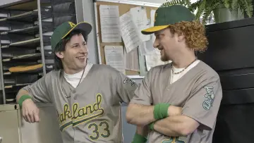 Задник к фильму "The Lonely Island представляет: неофициальная история братьев-бейсболистов" #1071447