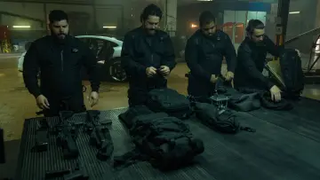 Задник к фильму "Охота на воров 2: Пантера" #580893