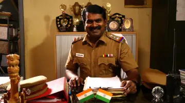 Задник к фильму "முந்திரிக்காடு" #420621