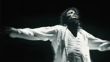 Задник к фильму "Michael Jackson: Chase the Truth" #840596
