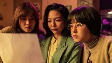 Задник к фильму "삼진그룹 영어토익반" #947742