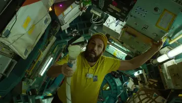 Задник к фильму "В космосе" #311508