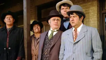 Задник к фильму "The Good Guys and the Bad Guys" #1865101