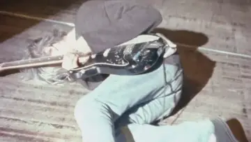 Задник к фильму "Nirvana: Live at the Paramount" #1059583