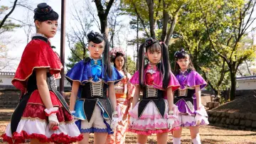 Задник к фильму "劇場版 ひみつ×戦士 ファントミラージュ！ 〜映画になってちょーだいします〜" #742220