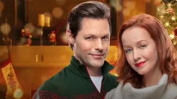 Задник к фильму "Swept Up by Christmas" #1653075