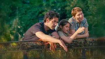 Задник к фильму "Одним прекрасным утром" #1007175