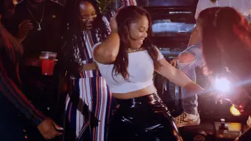 Задник к фильму "Birthday Behavior" #1187896