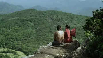 Задник к фильму "රතු සමනල හීනයක්" #967246