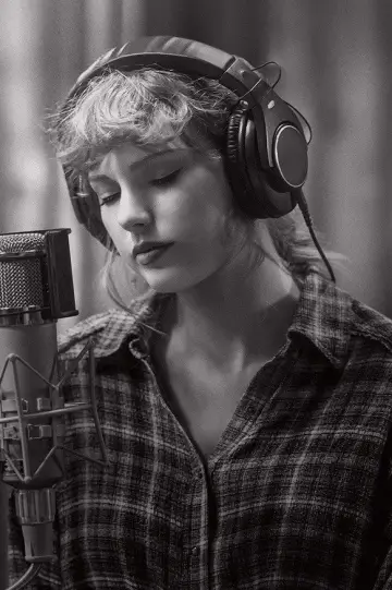 Постер к фильму "Folklore: The Long Pond Studio Sessions" #1012524