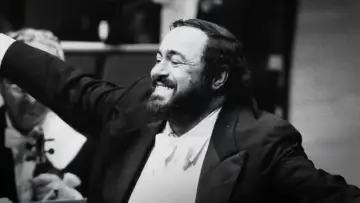 Задник к фильму "Pavarotti, chanteur populaire" #1807186