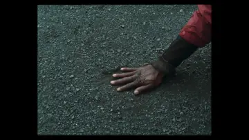Задник к фильму "Les attendants" #1573262