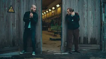 Задник к фильму "Коп сикрет" #373758