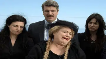 Задник к фильму "Νήsos 2: Το κυνήγι του χαμένου Θησαυρού" #1161963
