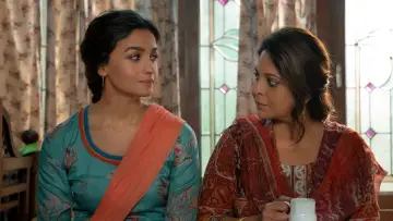 Задник к фильму "डार्लिंग्स" #419417