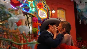 Задник к фильму "Juntos pero no revueltos" #440887