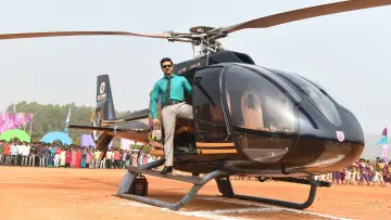 Задник к фильму "గేమ్‌ ఛేంజర్‌" #893836