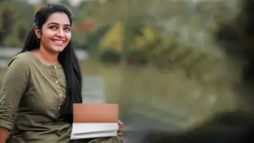 Задник к фильму "ഖൊ ഖൊ" #1573237