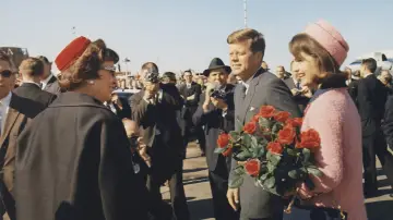 Задник к фильму "Как убили Джона Кеннеди" #422469
