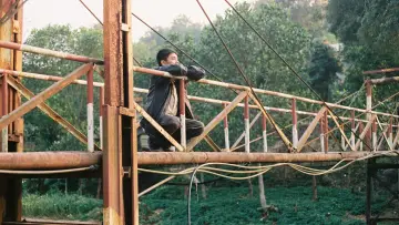Задник к фильму "Trong lòng đất" #479401