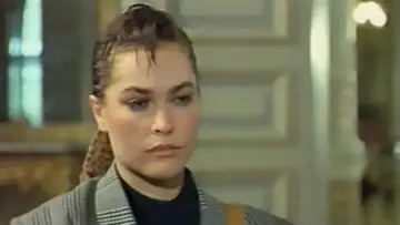 Задник к фильму "Öğretmen Zeynep" #745146