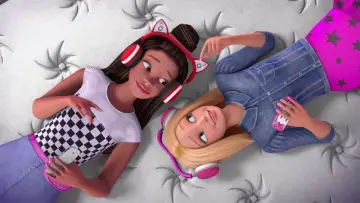 Задник к фильму "Barbie: Big City, Big Dreams" #337295