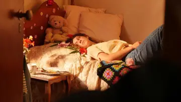 Задник к фильму "Lily" #353283