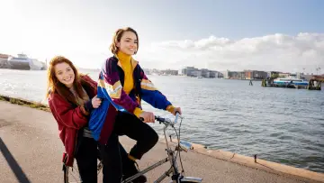 Задник к фильму "Så jävla easy going" #367289
