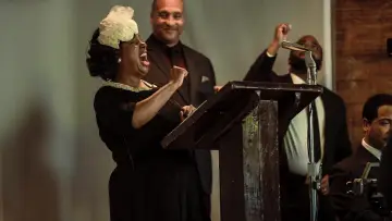 Задник к фильму "Remember Me: The Mahalia Jackson Story" #1589916