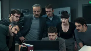 Задник к фильму "Ненависть" #440658