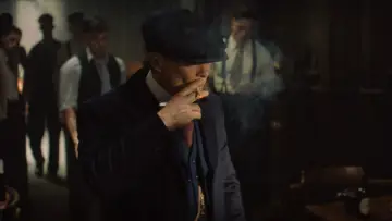 Задник к фильму "Острые козырьки: бессмертный" #759647