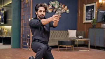 Задник к фильму "An Action Hero" #407197