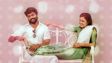 Задник к фильму "என்னங்க சார் உங்க சட்டம்" #1148263