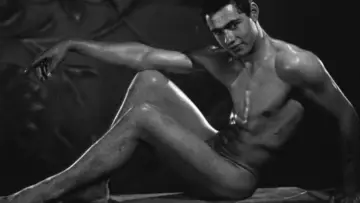 Задник к фильму "Beefcake" #1725599