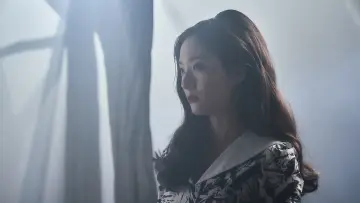 Задник к фильму "В паутине" #350006