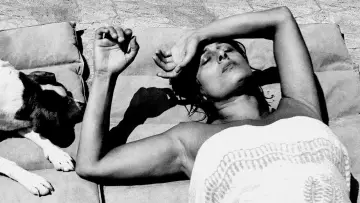 Задник к фильму "The Treasure of His Youth: The Photographs of Paolo Di Paolo" #1619995