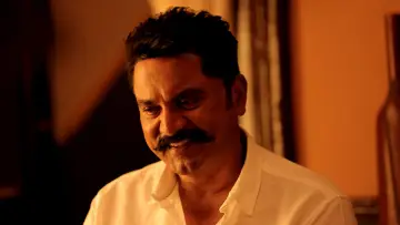 Задник к фильму "நிறங்கள் மூன்று" #1153424