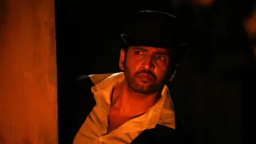 Задник к фильму "Agent கண்ணாயிரம்" #709507
