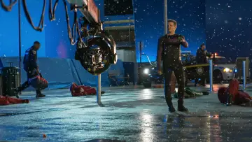 Задник к фильму "Общий сбор: Создание сериала "Соколиный глаз"" #1653042