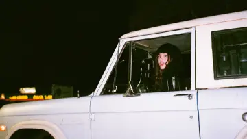 Задник к фильму "OLIVIA RODRIGO: driving home 2 u (a SOUR film)" #394118